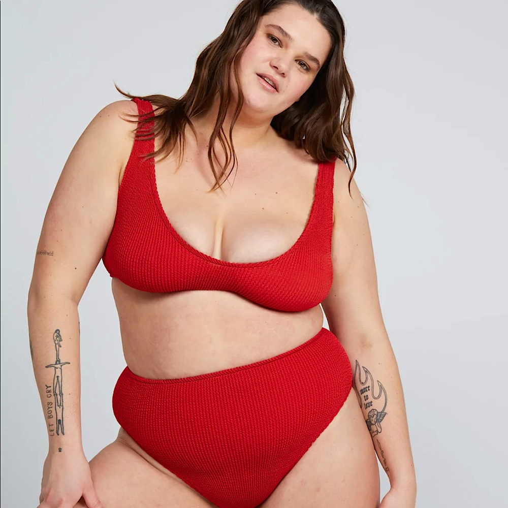 NWOT YouSwim Eva High Waist in SOLD OUT Rosso